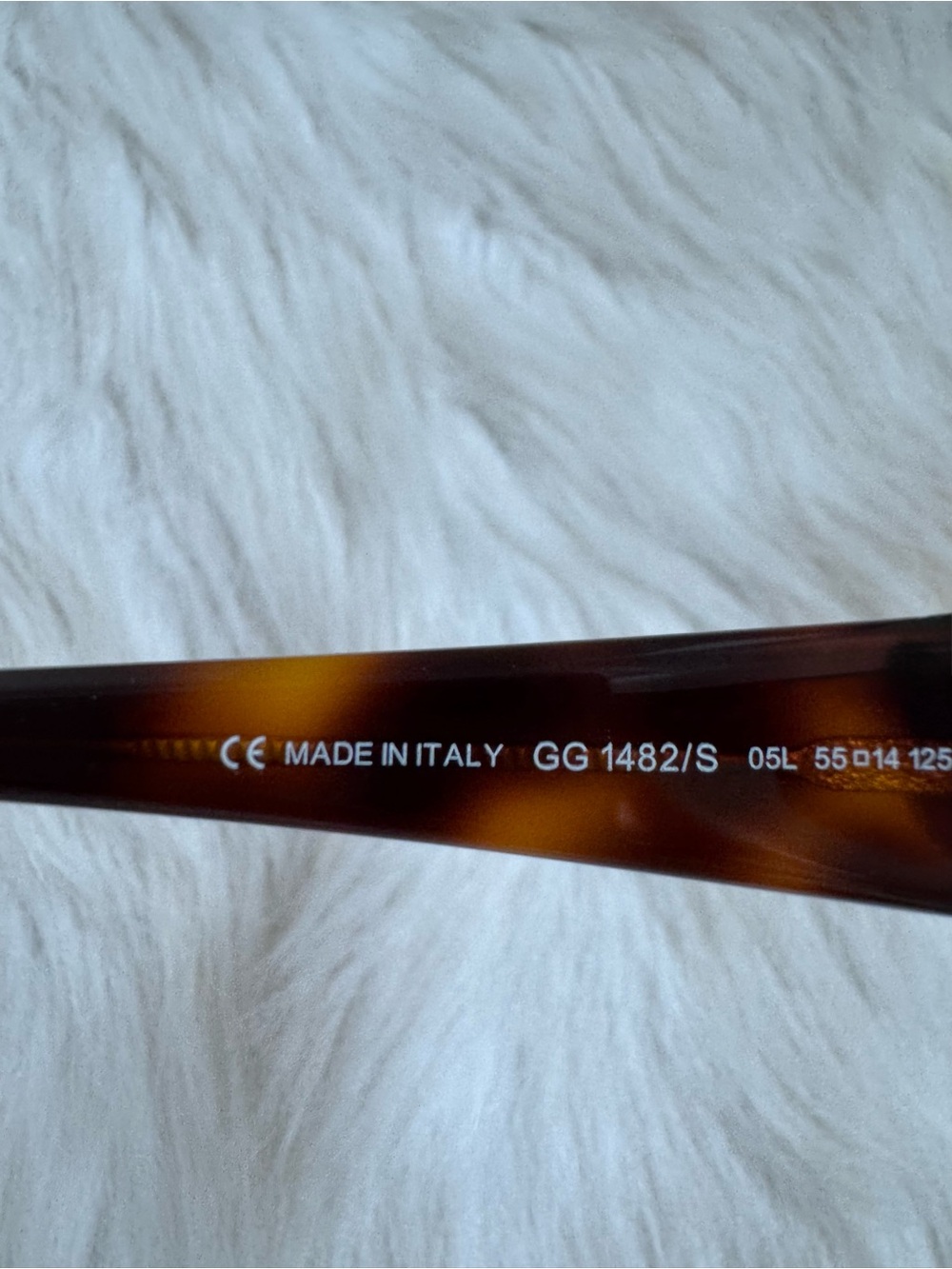 Authentic Gucci vintage thin brown tortoise sunglasses with gold logo - Picture 6 of 8